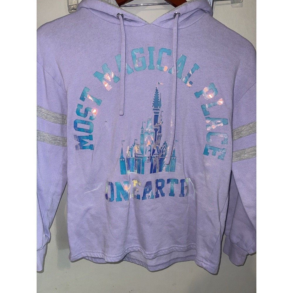 Youth Happiest Place On Earth Sweatshirt. XS Hollywood Studios Fl Reflective